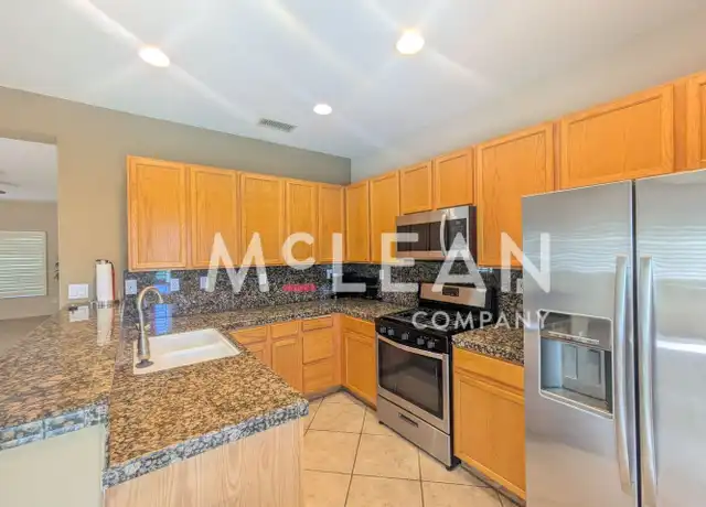 Property at 1669 E Racquet Club Rd, Palm Springs, CA, 92262, 3 beds, 2 baths, [object Object]