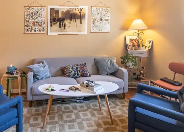 Property at 14 Bryon Rd #5, Chestnut Hill, MA, 02467, 2 beds, 1 bath, [object Object]