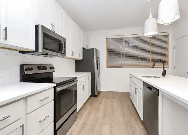 Property at 1115 Seigle Ave Unit 202, Charlotte, NC, 28205, 2 beds, 2 baths, [object Object]