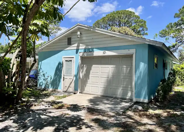 Property at 3280 S 7th St, Fort Pierce, FL, 34982, 2 beds, 1 bath, [object Object]