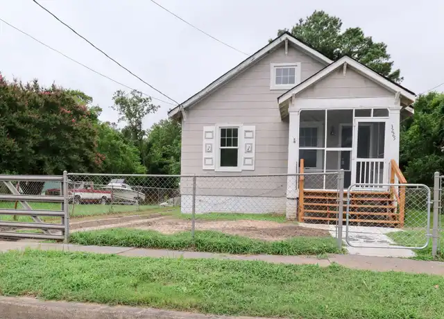 Property at 3225 Detroit Ave, Richmond, VA, 23222, 2 beds, 1 bath, [object Object]