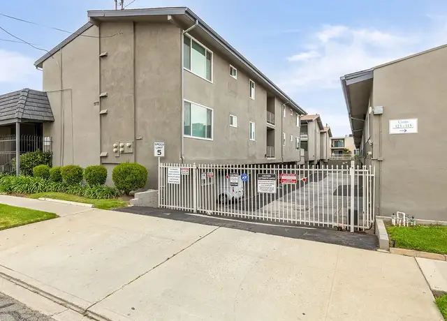 Photo of 10216 Vultee Ave, Downey, CA 90241