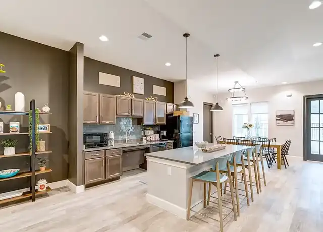 Property at Crosswinds Apartment Homes - 4114 N Loop 1604 E, San Antonio, TX, 78247, 1 bed, 1 bath, [object Object]