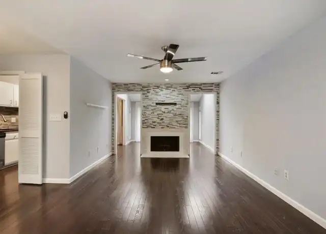 Property at 8740 Roswell Rd Unit 10H, Atlanta, GA, 30350, 2 beds, 2 baths, [object Object]