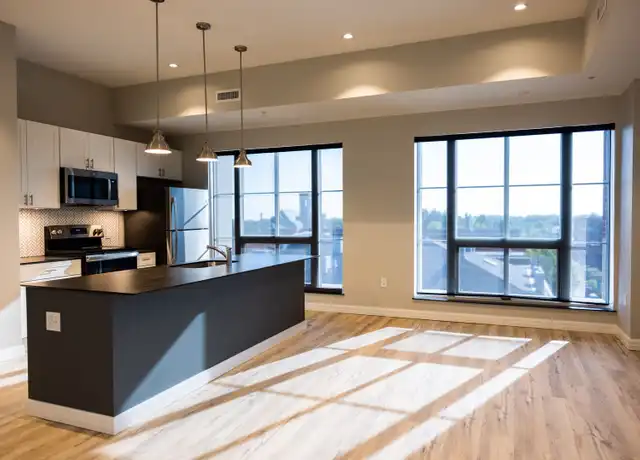 Property at 16 W 5th St Unit 404, Erie, PA, 16507, 2 beds, 1.5 baths, [object Object]