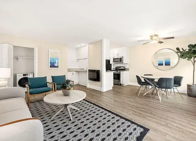 Property at Casa De Marina Apartments - 12600 Braddock Dr, Los Angeles, CA, 90066, 1-2 bed, 1 bath, [object Object]