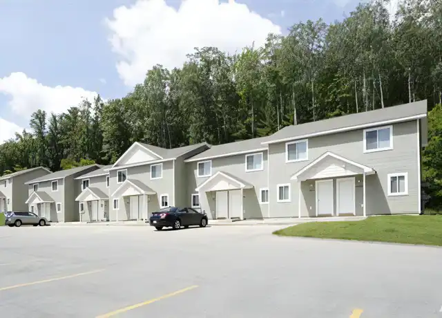 Property at 3835 Vale Dr, Traverse City, MI, 49686, 2 beds, 1.5 baths, [object Object]