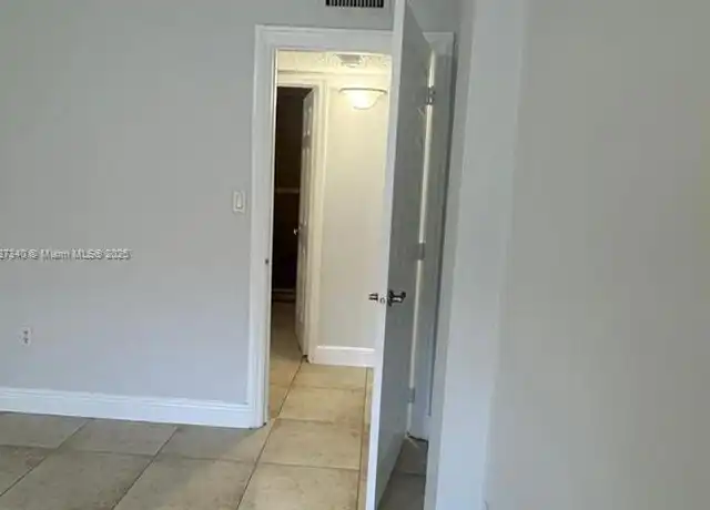 Property at 6960 Miami Gardens Dr Unit 2-128, Hialeah, FL, 33015, 1 bed, 1 bath, [object Object]
