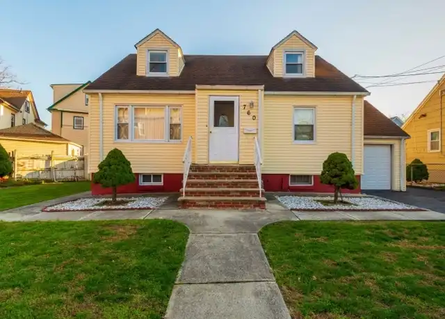 Property at 760 Chancellor St, Elizabeth, NJ, 07202, 4 beds, 2 baths, [object Object]