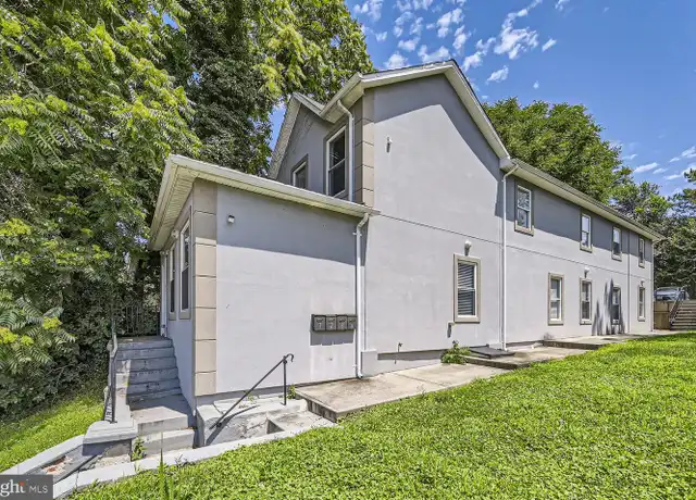 Property at 3715 Falls Rd Unit 1, Baltimore, MD, 21211, 2 beds, 1 bath, [object Object]