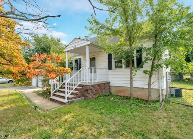 Property at 372 Seneca Ave, Middlesex, NJ, 08846, 4 beds, 1 bath, [object Object]