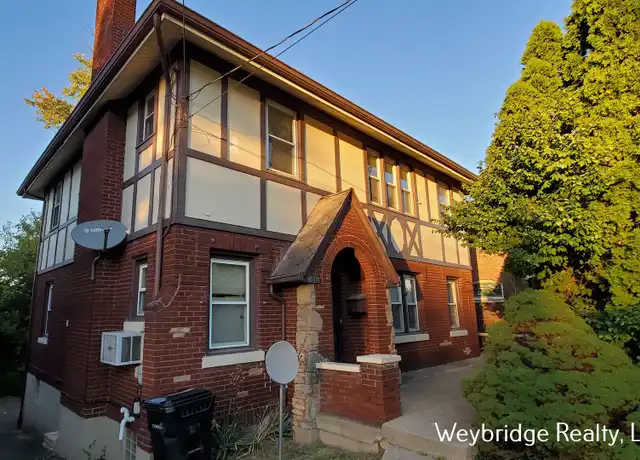 Property at 2106 Harrison Ave Unit 1, Cincinnati, OH, 45214, 2 beds, 1 bath, [object Object]