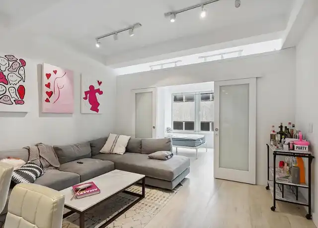 Property at 90 William St Unit 11G, New York, NY, 10038, 3 beds, 2 baths, [object Object]