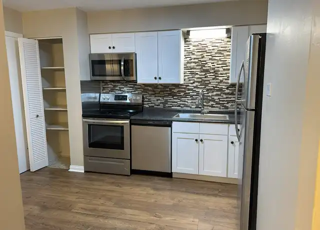 Property at 2327 Ogden Ave, Downers Grove, IL, 60515, 2 beds, 2 baths, [object Object]
