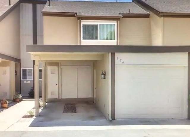 Photo of 676 Parkwood Ln, Pomona, CA 91767