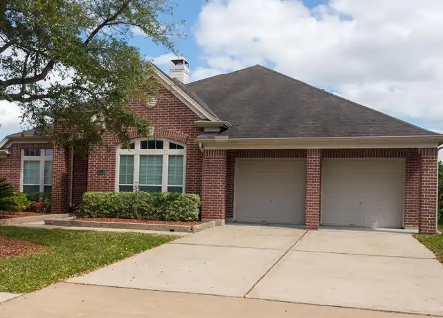 Property at 2313 Echo Harbor Dr, Pearland, TX, 77584, 4 beds, 4 baths, [object Object]