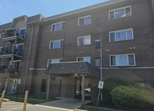 Property at 2301 Beau Monde Ln #206, Lisle, IL, 60532, 2 beds, 2 baths, [object Object]