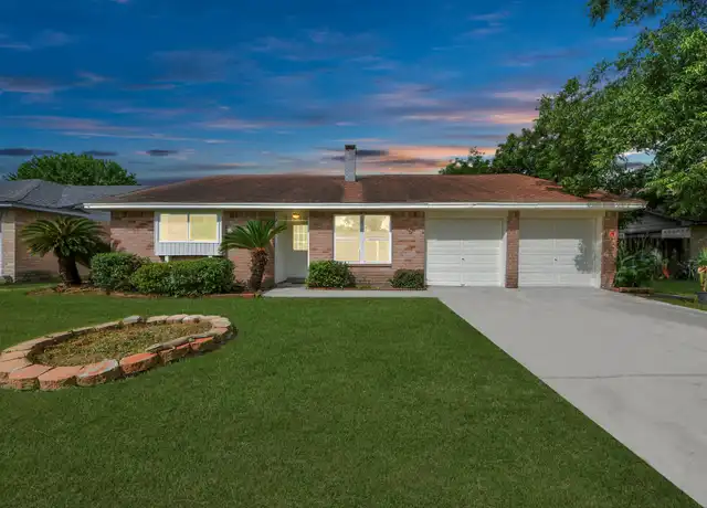 Property at 4015 Lufborough Dr, Houston, TX, 77066, 3 beds, 2 baths, [object Object]