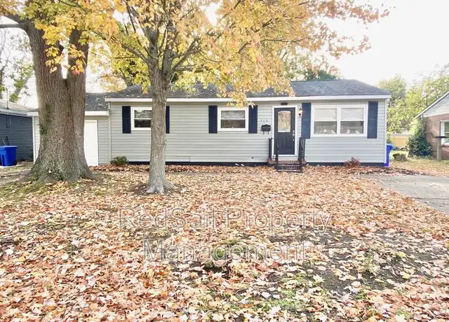 Property at 118 Delmar Ln, Newport News, VA, 23602, 3 beds, 2 baths, [object Object]