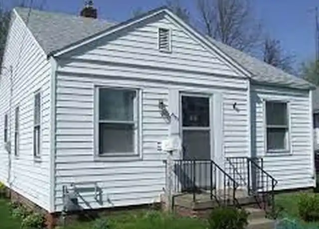 Property at 1958 Brussels St, Toledo, OH, 43613, 2 beds, 1 bath, [object Object]