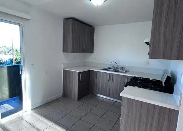 Property at 7756 Laurel Canyon Blvd Unit 14, North Hollywood, CA, 91605, 2 beds, 2 baths, [object Object]