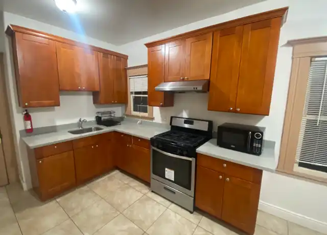 Property at 2436 Haste St Unit 2436 Haste, Berkeley, CA, 94704, 1 bed, 1 bath, [object Object]
