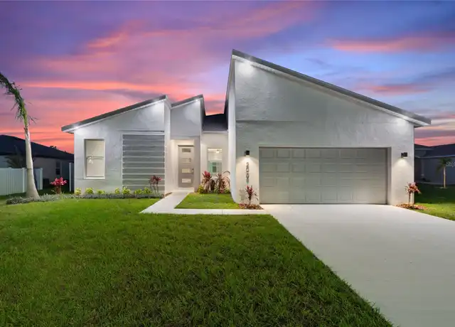 Property at 2009 Lily Pl, Kissimmee, FL, 34759, 4 beds, 2 baths, [object Object]