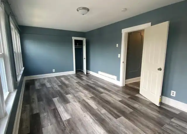 Property at 23 Forest Ave Unit 2, Middletown, NY, 10940, 2 beds, 1 bath, [object Object]