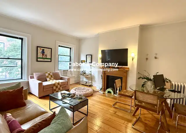 Property at 354 Marlborough St Unit PH, Boston, MA, 02115, 2 beds, 1 bath, [object Object]
