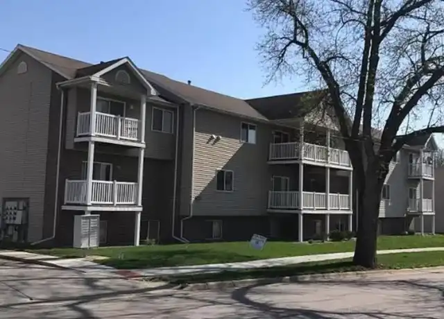 Property at 215 Jewel Dr #5, Ames, IA, 50010, 2 beds, 2 baths, [object Object]