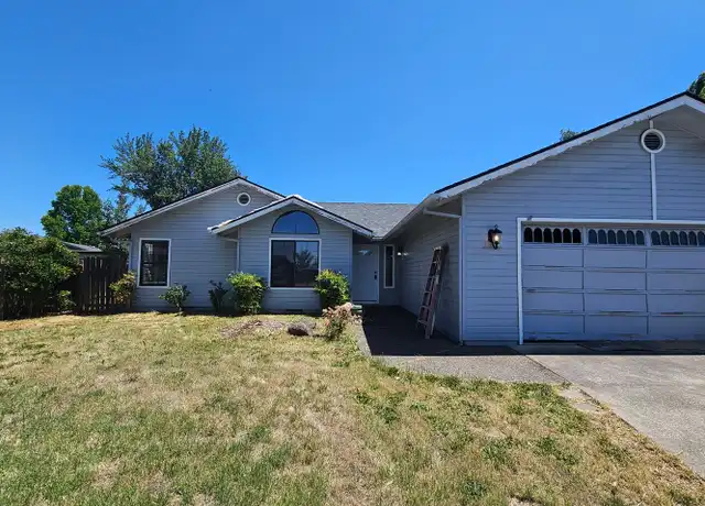Property at 2346 Stillwater Ct, Medford, OR, 97504, 2 beds, 3 baths, [object Object]