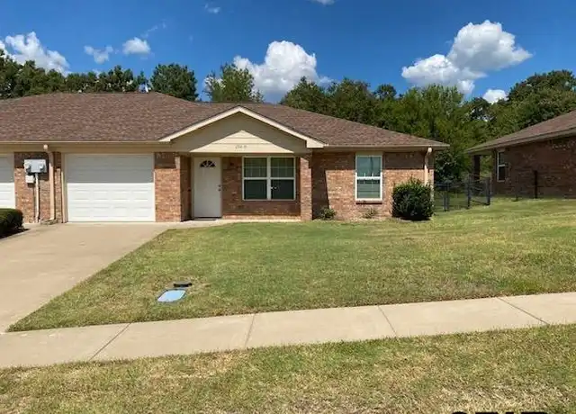 Property at 204 Timber Park, Lindale, TX, 75771, 3 beds, 2 baths, [object Object]