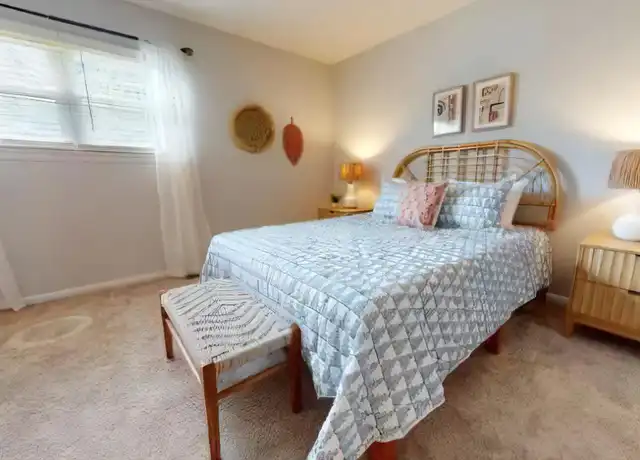 Property at 34 Sherry Dr, Burlington, NC, 27215, 1 bed, 1 bath, [object Object]