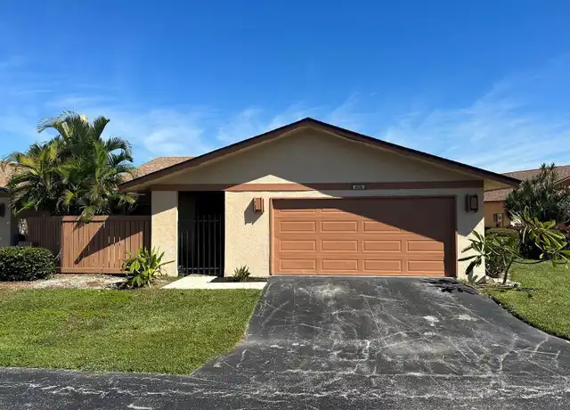 Property at 6479 Royal Woods Dr, Fort Myers, FL, 33908, 3 beds, 2 baths, [object Object]