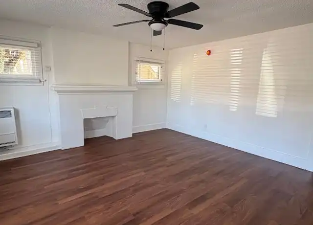 Property at 914 N Loma Vista Dr Unit 914 A, Long Beach, CA, 90813, 1 bed, 1 bath, [object Object]
