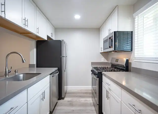 Property at Round Hill Creek - 100 Hawthorn Dr, Fairfield, CA, 94533, 0-2 beds, 1 bath, [object Object]