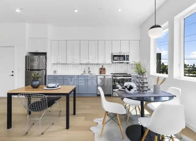 Property at 1525 N Humboldt St Unit 303, Portland, OR, 97217, 1 bed, 1 bath, [object Object]