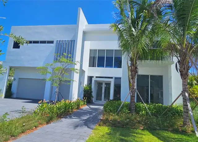 Property at 16644 Botaniko Dr N Unit 16644, Weston, FL, 33326, 5 beds, 5.5 baths, [object Object]