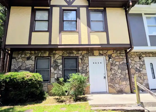 Property at 4438 Coopers Creek Dr SE Unit 1, Smyrna, GA, 30082, 3 beds, 2.5 baths, [object Object]