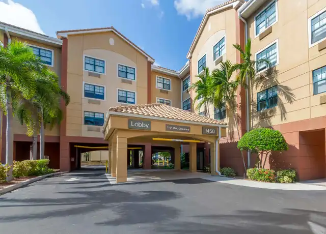 Property at Furnished Studio - Fort Lauderdale - Convention Center - Cruise Port - 1450 SE 17th St, Fort Lauderdale, FL, 33316, 0 beds, 1 bath, [object Object]