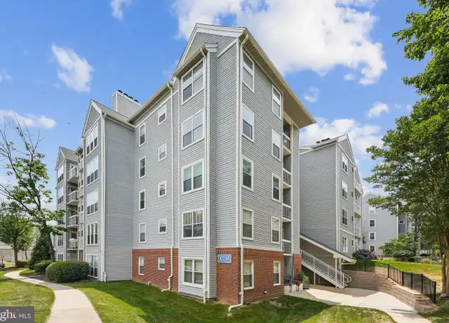 Property at 10248 Appalachian Cir Unit 1-D3, Oakton, VA, 22124, 2 beds, 1 bath, [object Object]