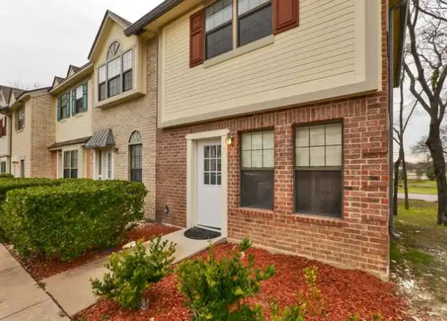 Property at 202 S College St, Georgetown, TX, 78626, 2 beds, 2 baths, [object Object]
