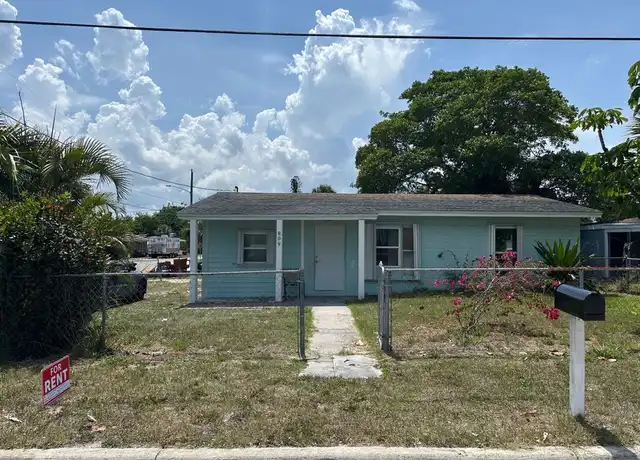 Property at 809 Dundas Ct, Fort Pierce, FL, 34950, 3 beds, 1 bath, [object Object]