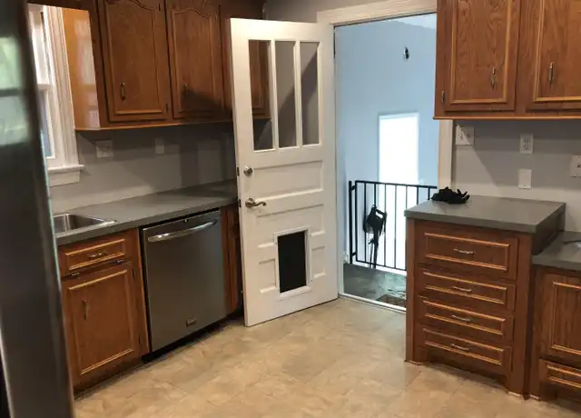 Property at 5111 Parkside Dr, North Charleston, SC, 29405, 3 beds, 2 baths, [object Object]