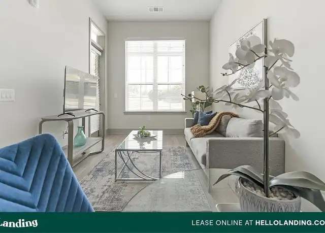 Property at 640 21st Ave N, Nashville, TN, 37203, 1-2 bed, 1-2 bath, [object Object]
