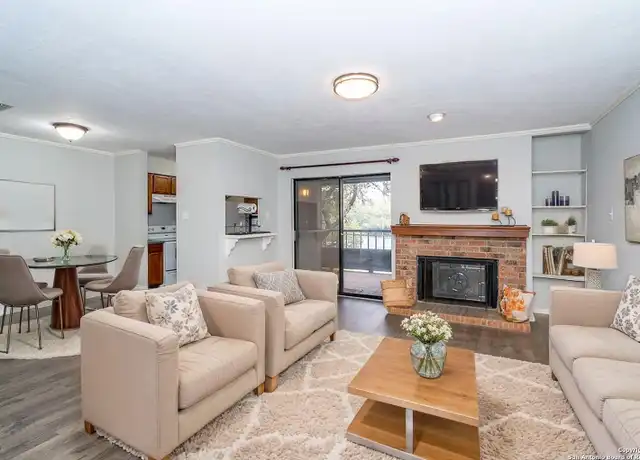 Property at 4212 Medical Dr Unit 109, San Antonio, TX, 78229, 1 bed, 1 bath, [object Object]