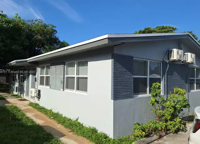 Property at 1226 Sesame St Unit 1228, Opa-locka, FL, 33054, 2 beds, 1 bath, [object Object]