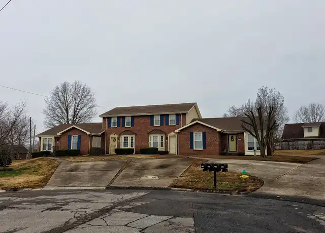 Property at 3046 Woody Ln, Clarksville, TN, 37043, 2 beds, 1.5 baths, [object Object]