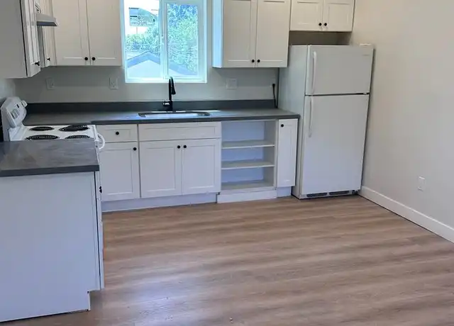Property at 2586 American Ave, Sacramento, CA, 95833, 2 beds, 1 bath, [object Object]