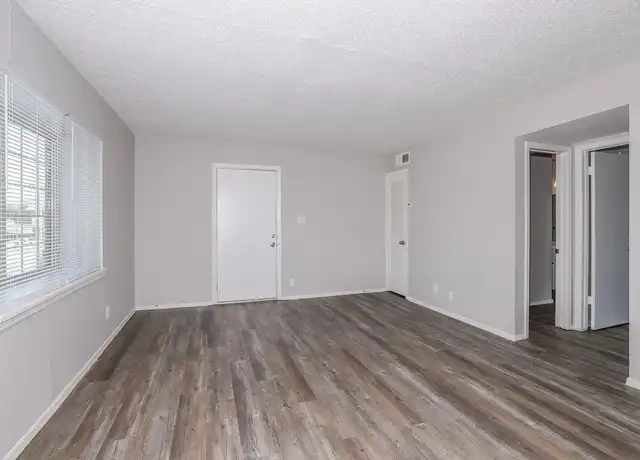 Property at Autumn Ridge Apartments - 1713 S Memorial Dr, Tulsa, OK, 74112, 1-3 bed, 1-2 bath, [object Object]